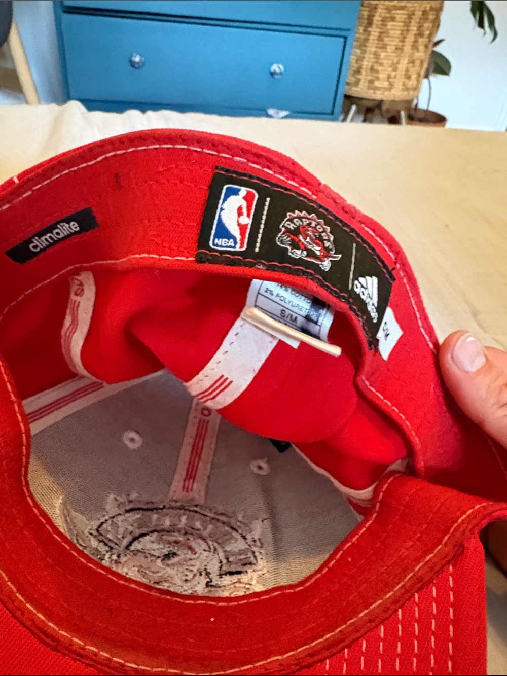 adidas Red Toronto Raptors Baseball Cap with Embroidered Logo - Picture 2 of 2